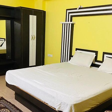 Hotel M J Residency Puri Exterior photo